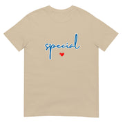 Camiseta con diseño de corazón en letra caligráfica especial (Global)