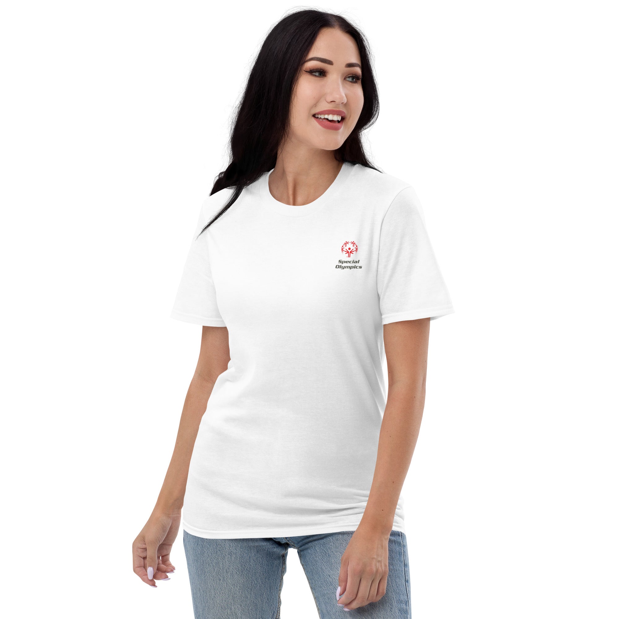 Camiseta «Deportes con Propósito» de Kristaleiny Guerra y Maxwell Staff