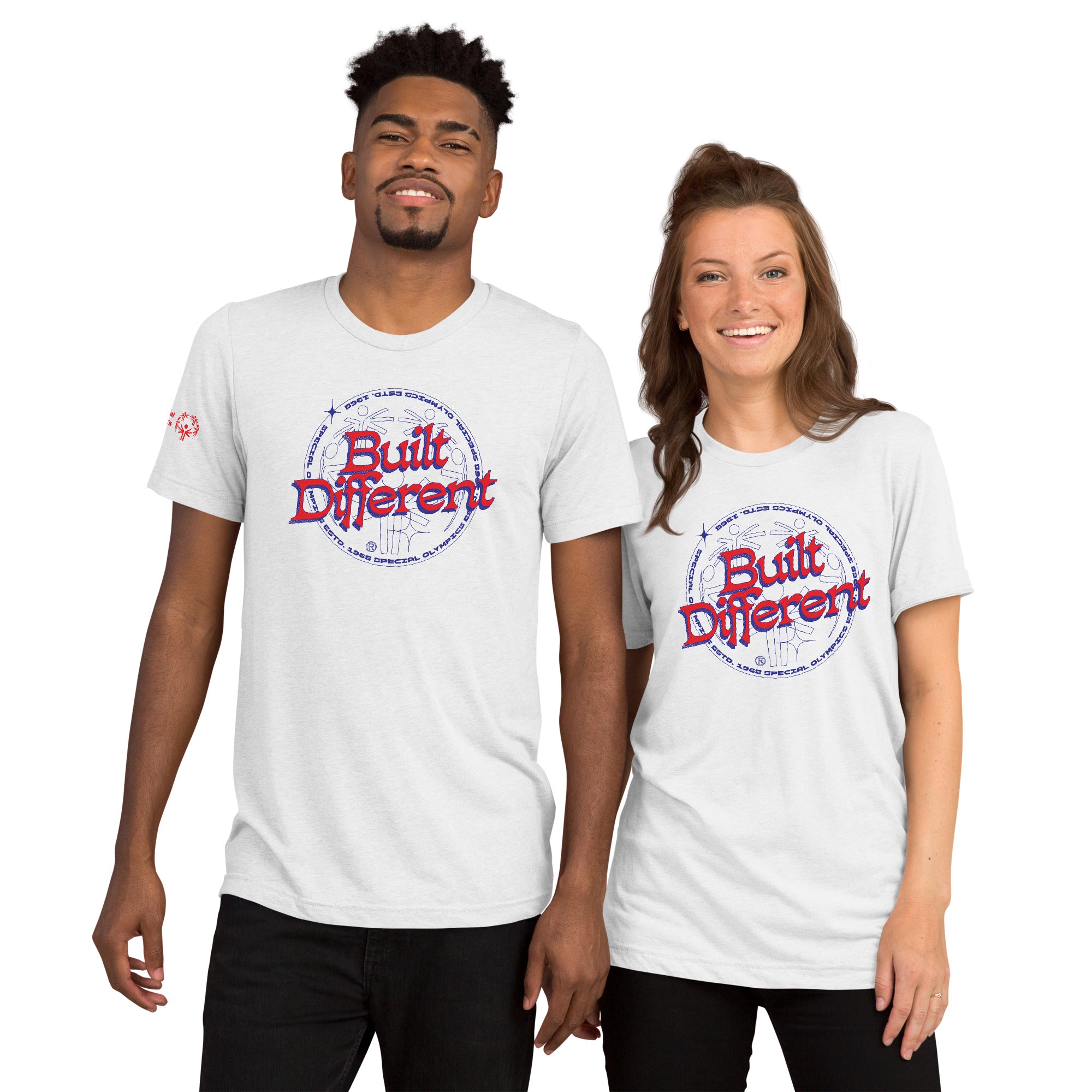 Camiseta «Hecha de manera distinta» de Ava Jennings (Global)